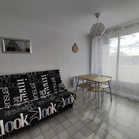 Daire Meuble Classe 2 Etoiles - 30m² *
